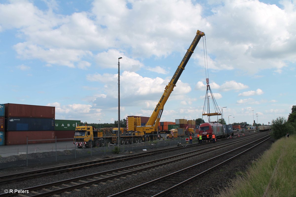 270082 und der 100 Tonnen Krahn. 10.06.16