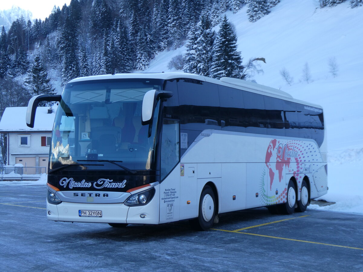 (270'190) - Aus Rum�nien: Nicolae Travel, Ploiesti - PH 32 YGN - Setra am 25. Dezember 2024 in Engelberg, Talstation Titlis
