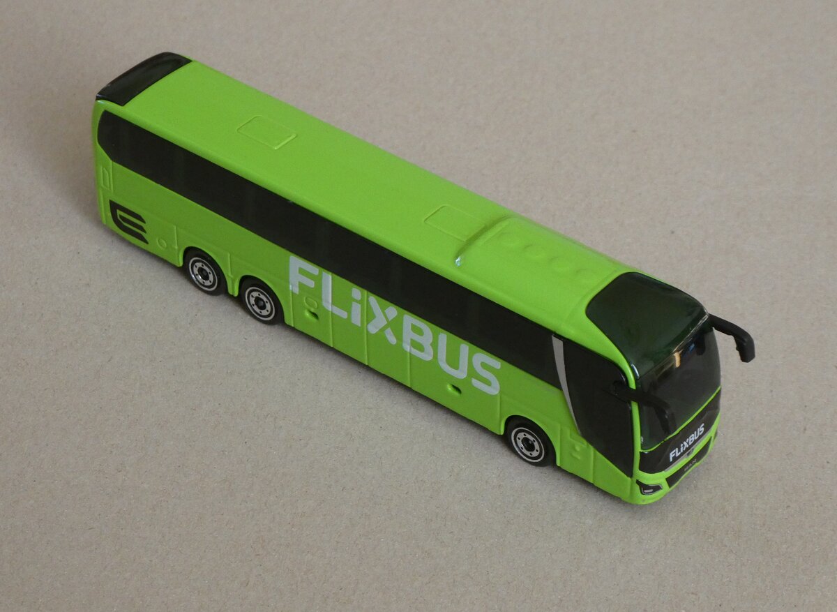 (271'652) - Aus Deutschland: Flixbus, M�nchen - MAN am 5. Februar 2025 in Thun (Modell)