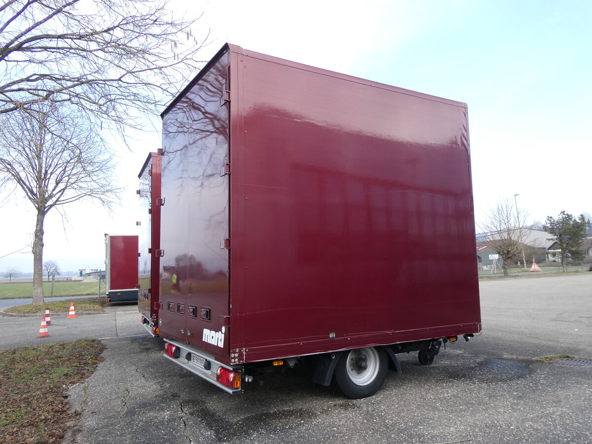 (271'797) - Marti, Kallnach - Nr. 81/BE 591'915 - Harbeck Gep�ckanh�nger am 8. Februar 2025 in Kallnach, Car-Terminal