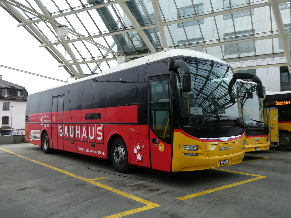 (271'978) - PostAuto Graub�nden - GR 173'201/PID 10'503 - MAN am 14. Februar 2025 in Chur, Postautostation