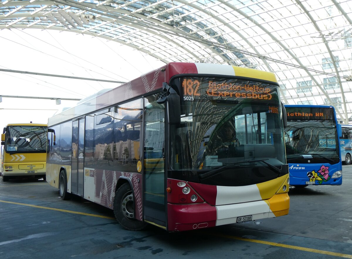 (272'034) - PostAuto Graub�nden - Nr. 14/GR 52'188/PID 5025 - Scania/Hess (ex Stuppan, Flims) am 14. Februar 2025 in Chur, Postautostation