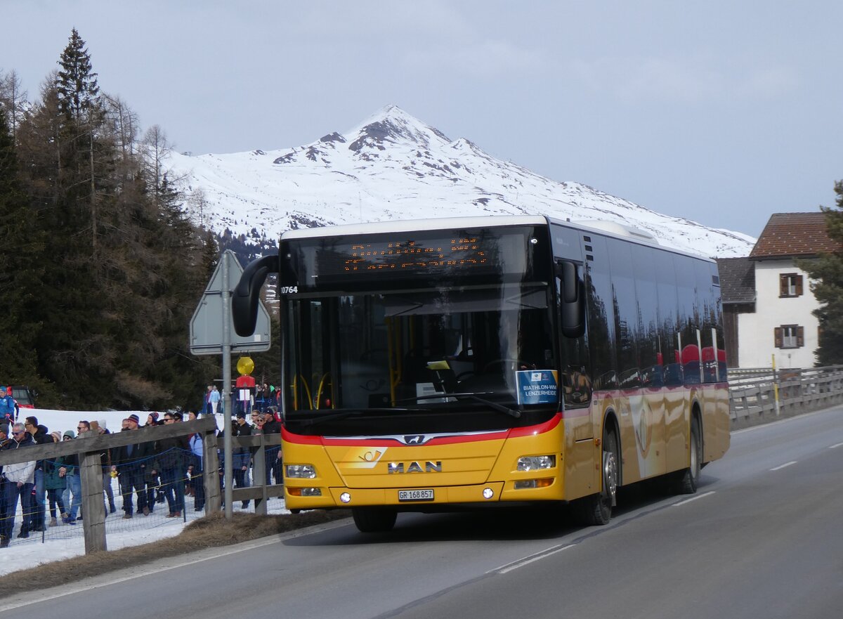 (272'354) - PostAuto Graub�nden - GR 168'857/PID 10'764 - MAN am 22. Februar 2025 in Lantsch/Lenz, Biathlon-WM