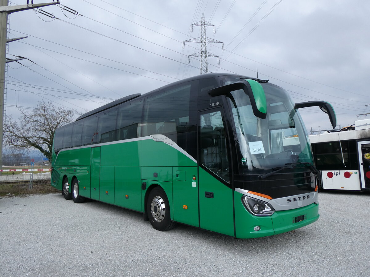 (272'530) - Aus Deutschland: AK Touristik, Kiel - (KI-AK 172) - Setra am 1. M�rz 2025 in Kerzers, Murtenstrasse