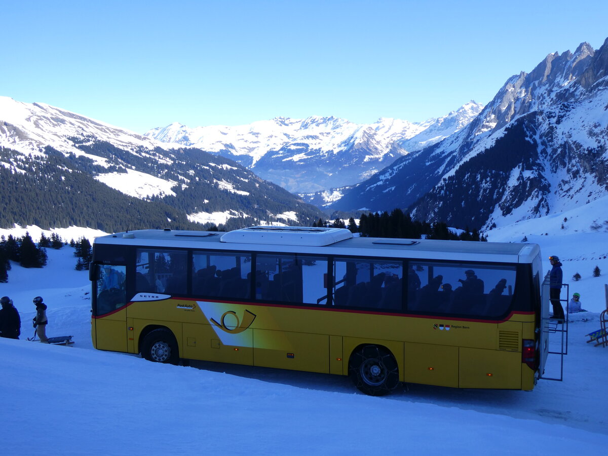 (272'576) - PostAuto Bern - BE 401'465/PID 4715 - Setra (ex AVG Meiringen Nr. 65) am 2. M�rz 2025 auf der Grossen Scheidegg