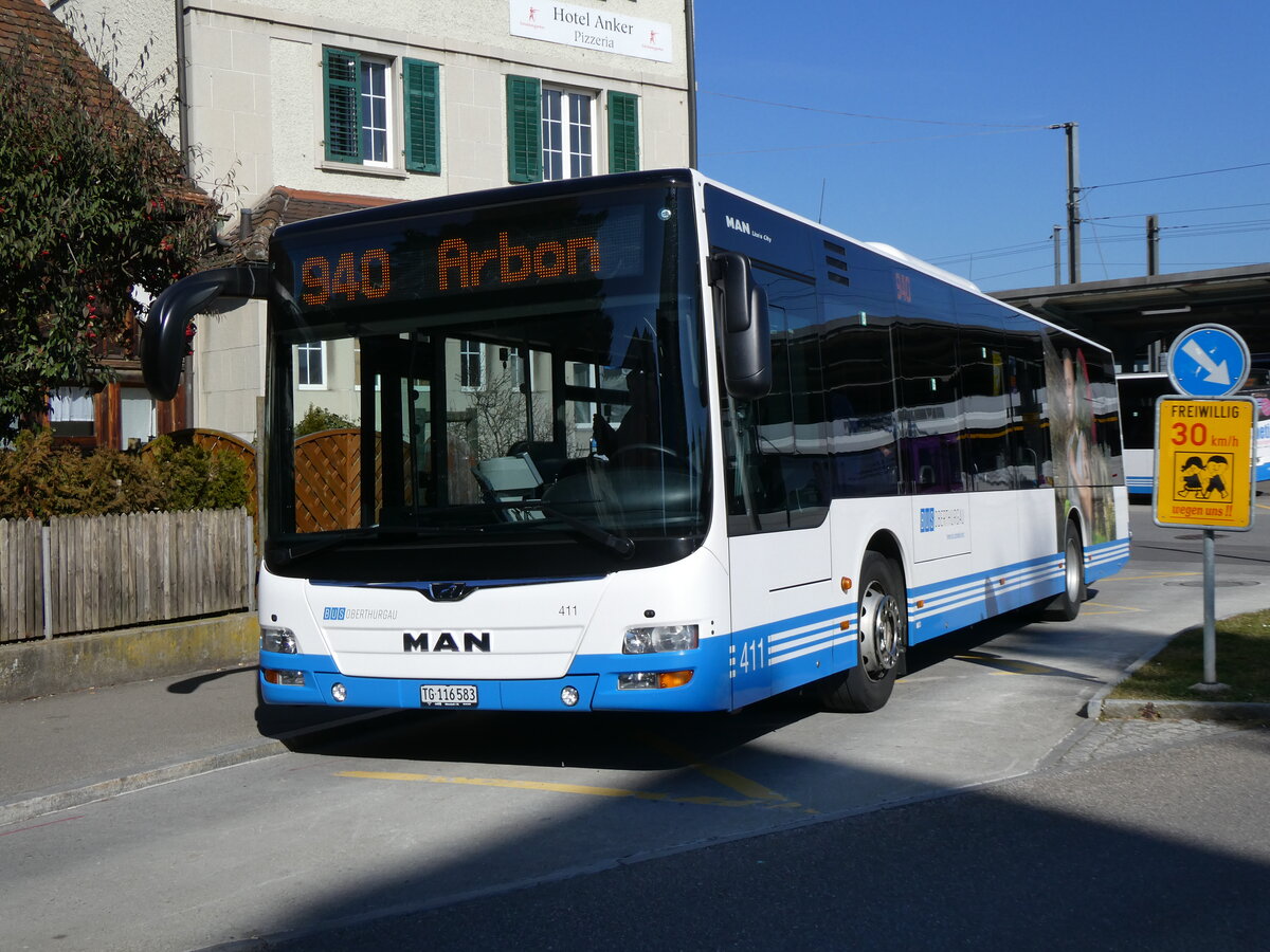 (272'643) - BOTG Amriswil - Nr. 411/TG 116'583 - MAN am 4. M�rz 2025 beim Bahnhof Romanshorn
