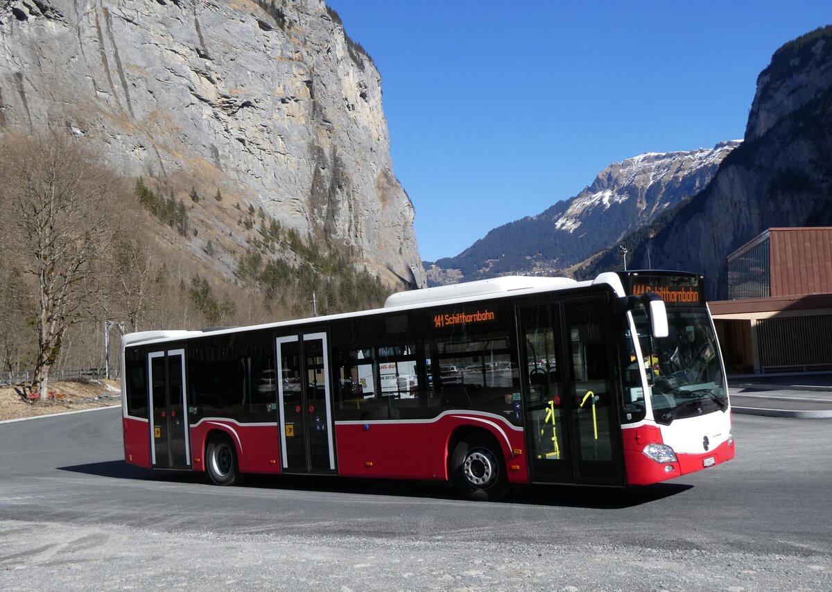 (272'695) - PostAuto Bern - BE 640'277/PID 12'318 - Mercedes (ex Wiener Linien, A-Wien Nr. 8158) am 8. M�rz 2025 in Stechelberg, Schilthornbahn
