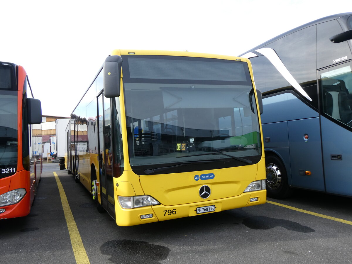(272'709) - VBZ Z�rich - Nr. 796/ZH 768'796 - Mercedes (ex AAGL Liestal Nr. 93) am 9. M�rz 2025 in Kerzers, Interbus