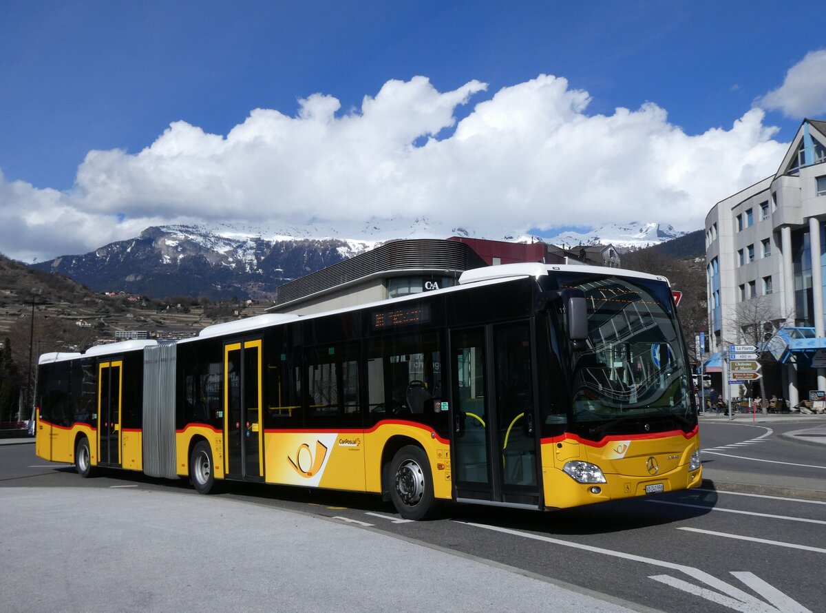 (272'770) - Buchard, Leytron - VS 241'996/PID 11'587 - Mercedes am 11. M�rz 2025 beim Bahnhof Sion