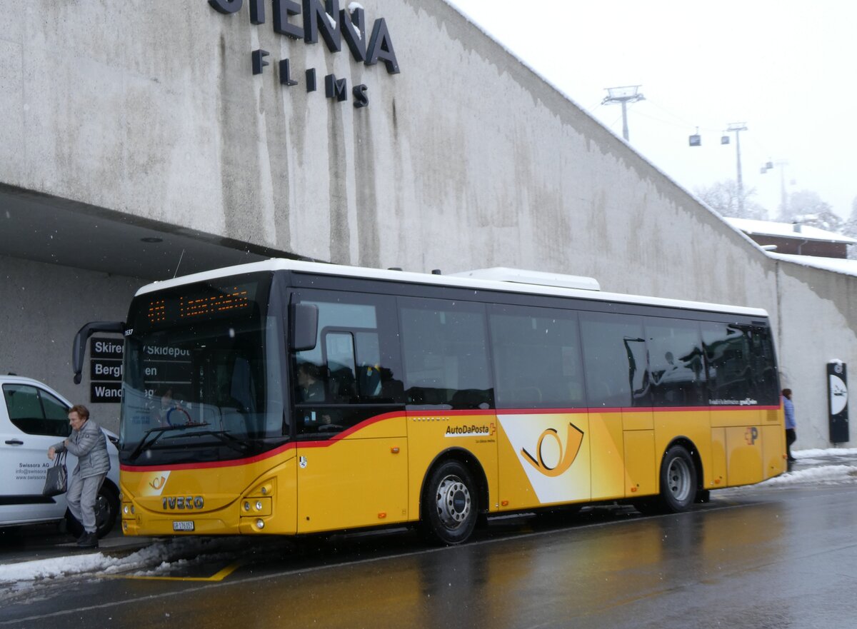 (272'891) - PostAuto Graub�nden - GR 176'057/PID 11'637 - Iveco (ex Nr. 11; ex Fontana, Ilanz Nr. 11) am 14. M�rz 2025 in Flims, Bergbahnen