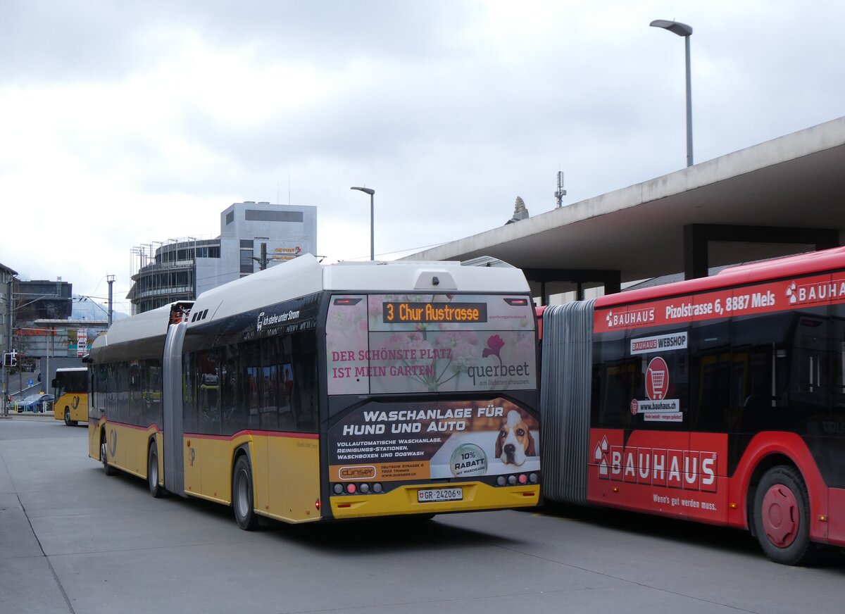 (272'928) - D�nser, Trimmis - GR 24'206/PID 11'883 - eSolaris am 14. M�rz 2025 beim Bahnhof Chur