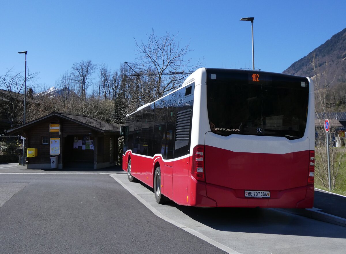 (273'096) - PostAuto Bern - BE 707'884/PID 12'414 - Mercedes (ex Wiener Linien, A-Wien Nr. 8154) am 20. M�rz 2025 in Ringgenberg, S�ge