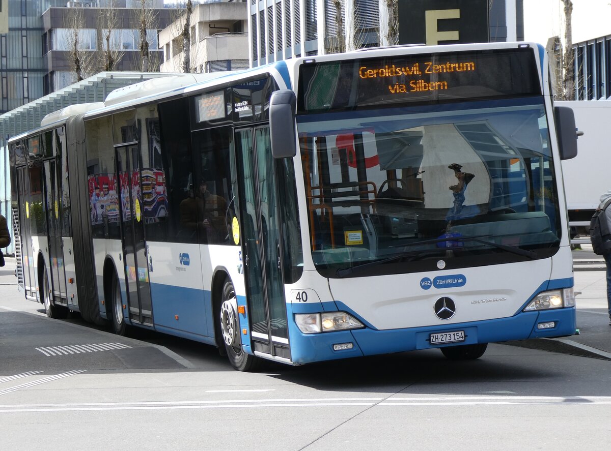 (273'147) - Limmat Bus, Dietikon - Nr. 40/ZH 273'154 - Mercedes am 24. M�rz 2025 beim Bahnhof Dietikon
