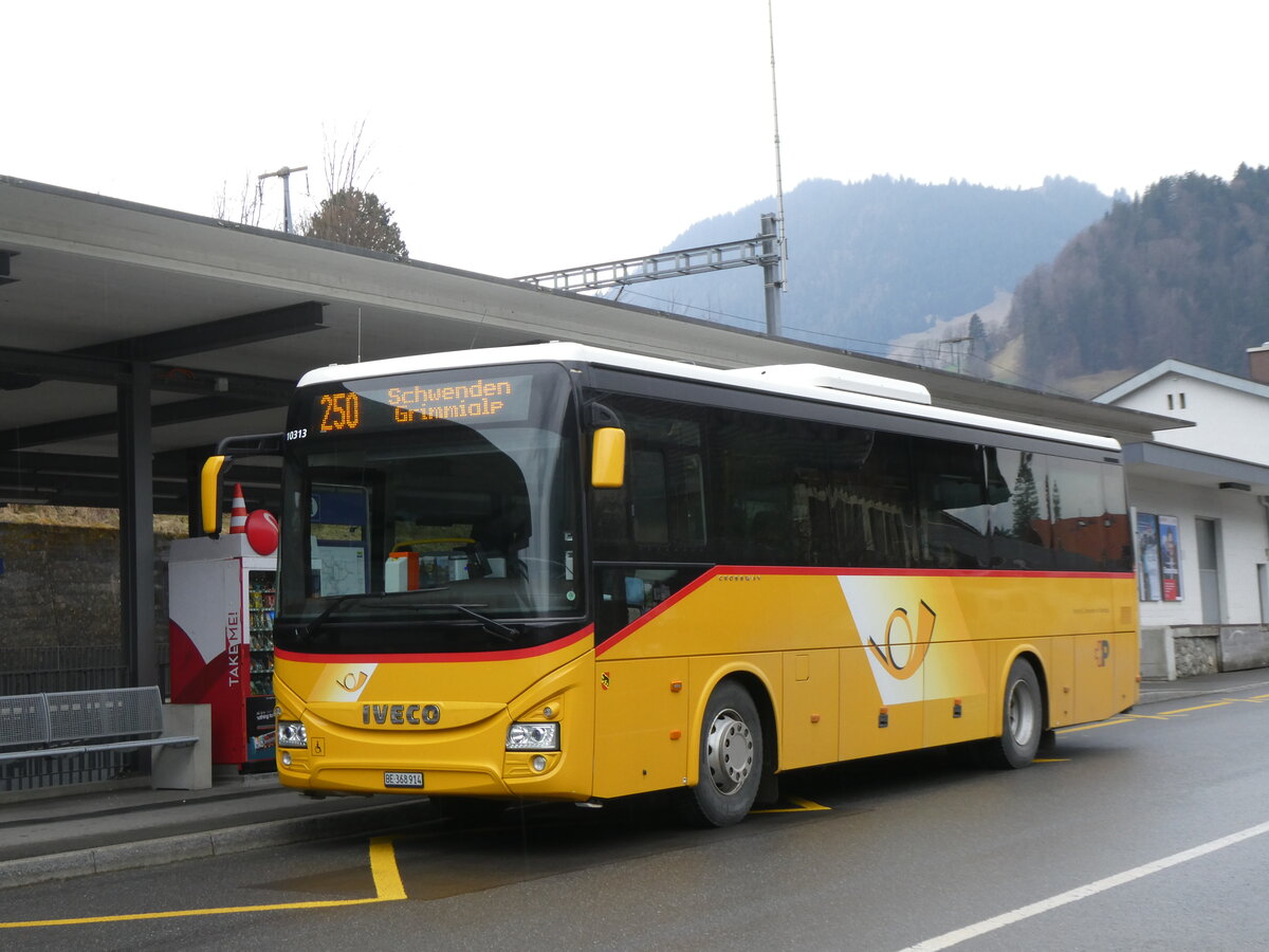 (273'187) - Spring, Schwenden - BE 368'914/PID 10'313 - Iveco am 26. M�rz 2025 beim Bahnhof Oey-Diemtigen