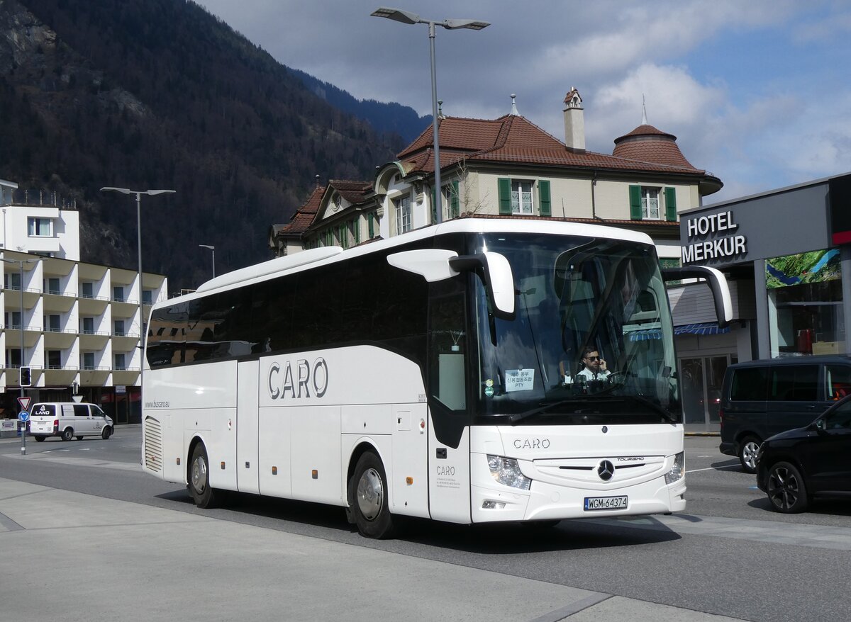 (273'306) - Aus Polen: Caro, Olkusz - WGM 64'374 - Mercedes am 28. M�rz 2025 beim Bahnhof Interlaken West