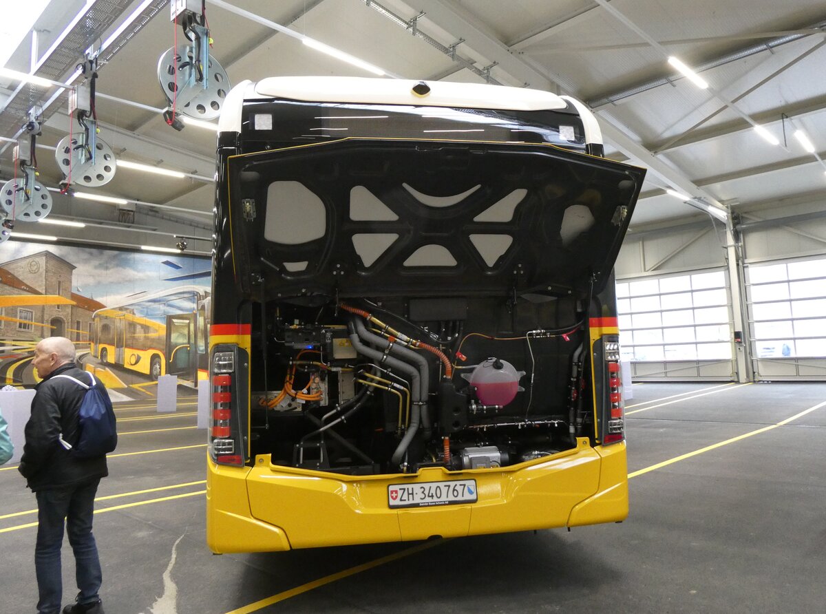 (273'348) - Stutz, Jonen - Nr. 440/ZH 340'767/PID 12'176 - eMercedes am 29. M�rz 2025 in Affoltern, Garage