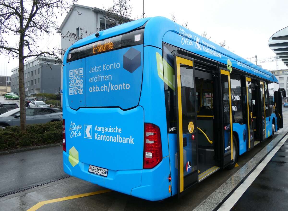 (273'354) - Voegtlin-Meyer, Brugg - Nr. 151/AG 338'545/PID 12'018 - eMercedes am 29. M�rz 2025 beim Bahnhof Affoltern