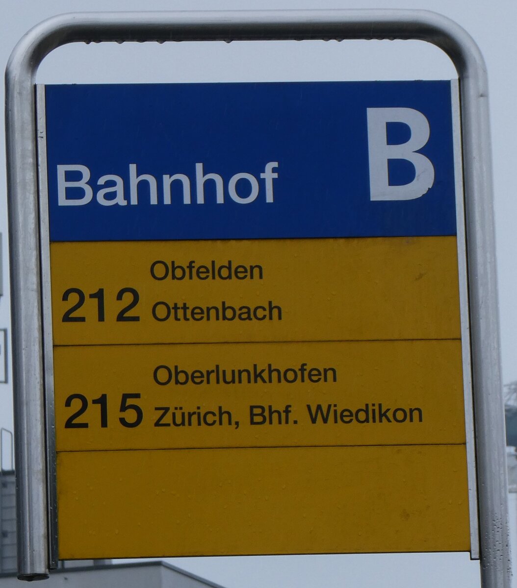 (273'355) - ZVV/PostAuto-Haltestellenschild - Affoltern, Bahnhof - am 29. M�rz 2025