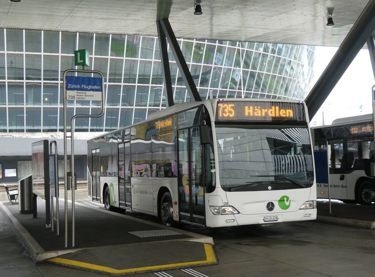(273'415) - Maag, Kloten - Nr. 28/ZH 454'628 - Mercedes am 29. M�rz 2025 in Z�rich-Flughafen