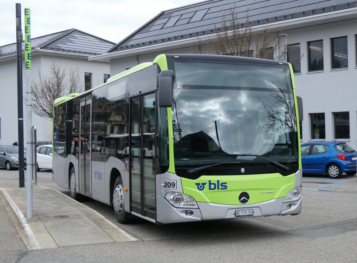 (273'437) - Busland, Burgdorf - Nr. 209/BE 535'209 - Mercedes am 31. M�rz 2025 beim Bahnhof Langnau