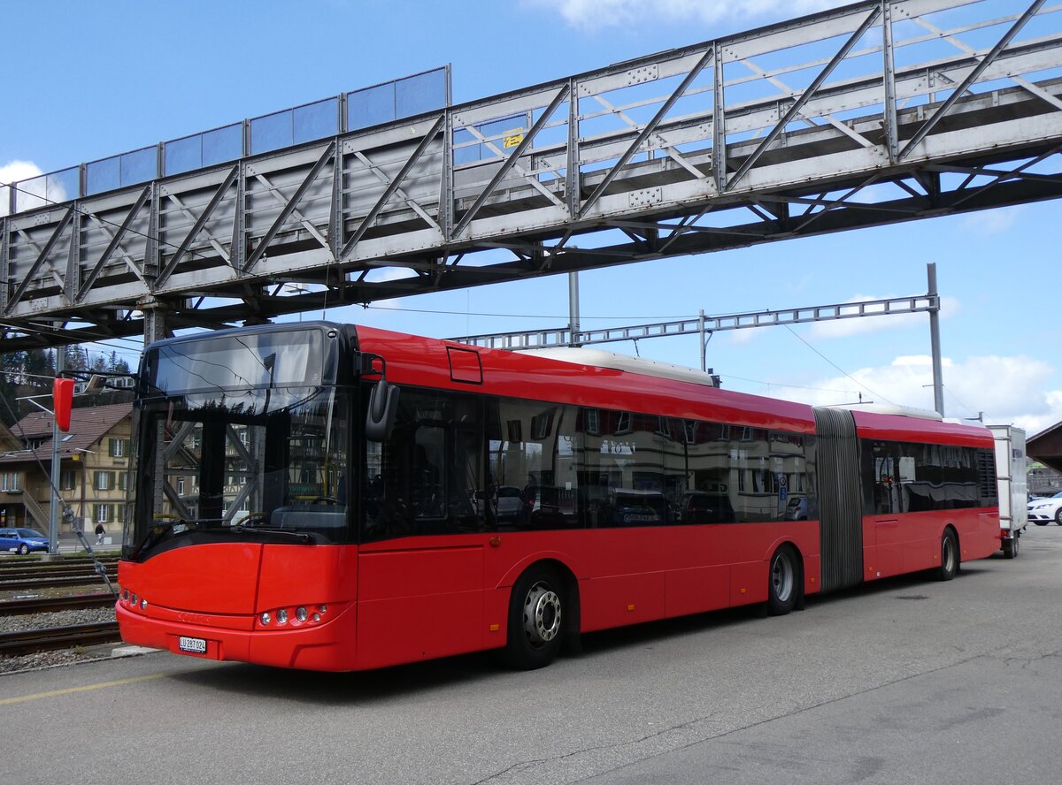 (273'459) - H�fliger, Sursee - Nr. 6/LU 287'024 - Solaris (ex LBB Obertiefenbach, D-Beselich; ex Dahmetal, D-Ratzeburg Nr. 326; ex SVB Pforzheim/D Nr. 217) am 31. M�rz 2025 beim Bahnhof Langnau 