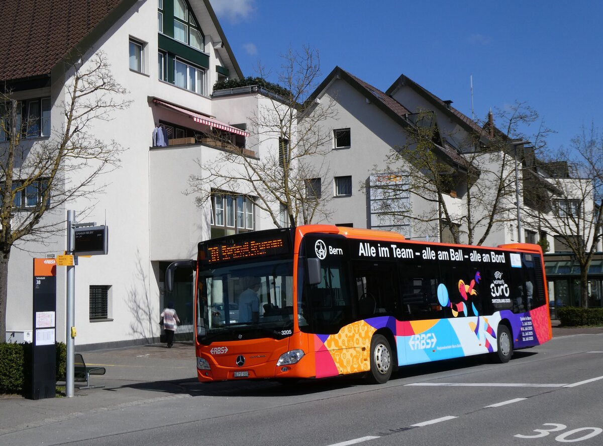 (273'471) - RBS Worblaufen - Nr. 3205/BE 717'305 - Mercedes (ex Nr. 5) am 31. M�rz 2025 beim Bahnhof Sch�nb�hl