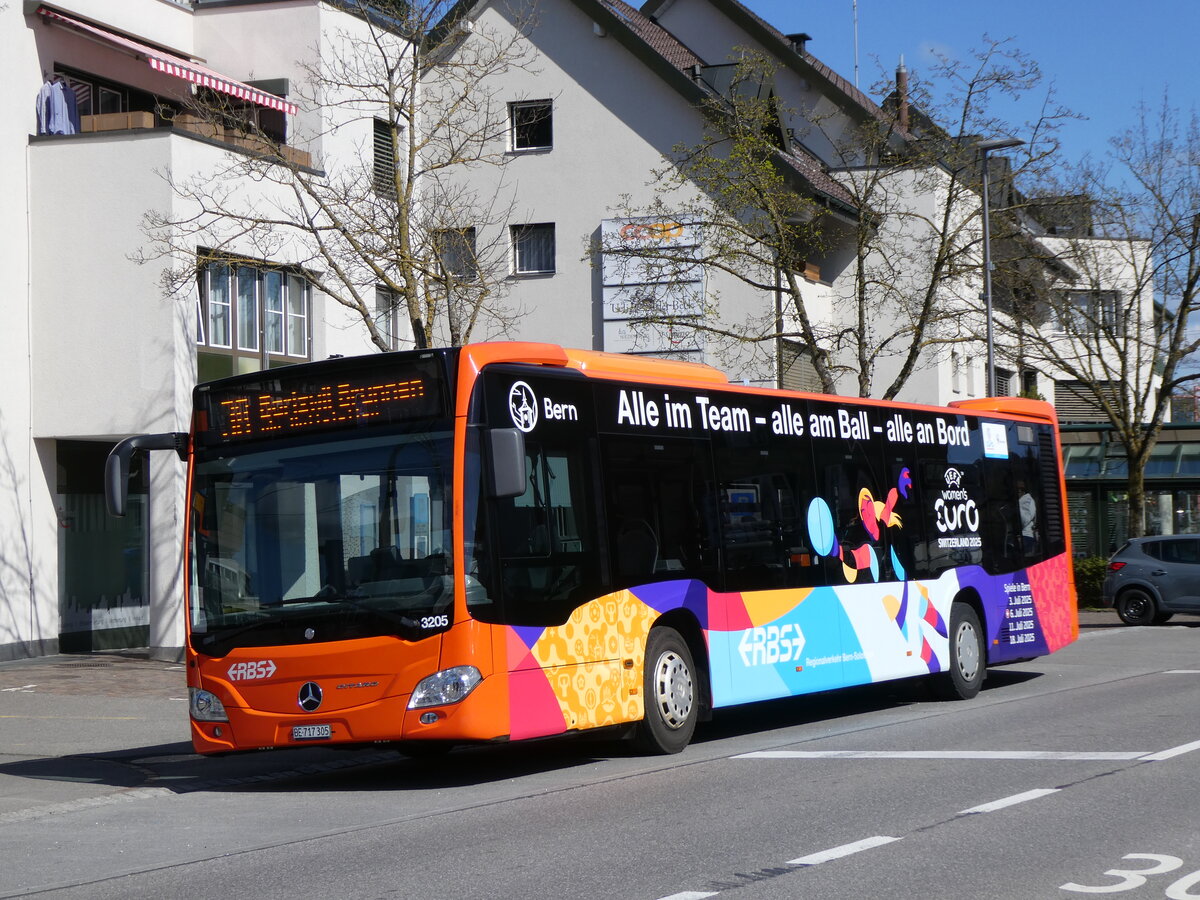 (273'472) - RBS Worblaufen - Nr. 3205/BE 717'305 - Mercedes (ex Nr. 5) am 31. M�rz 2025 beim Bahnhof Sch�nb�hl