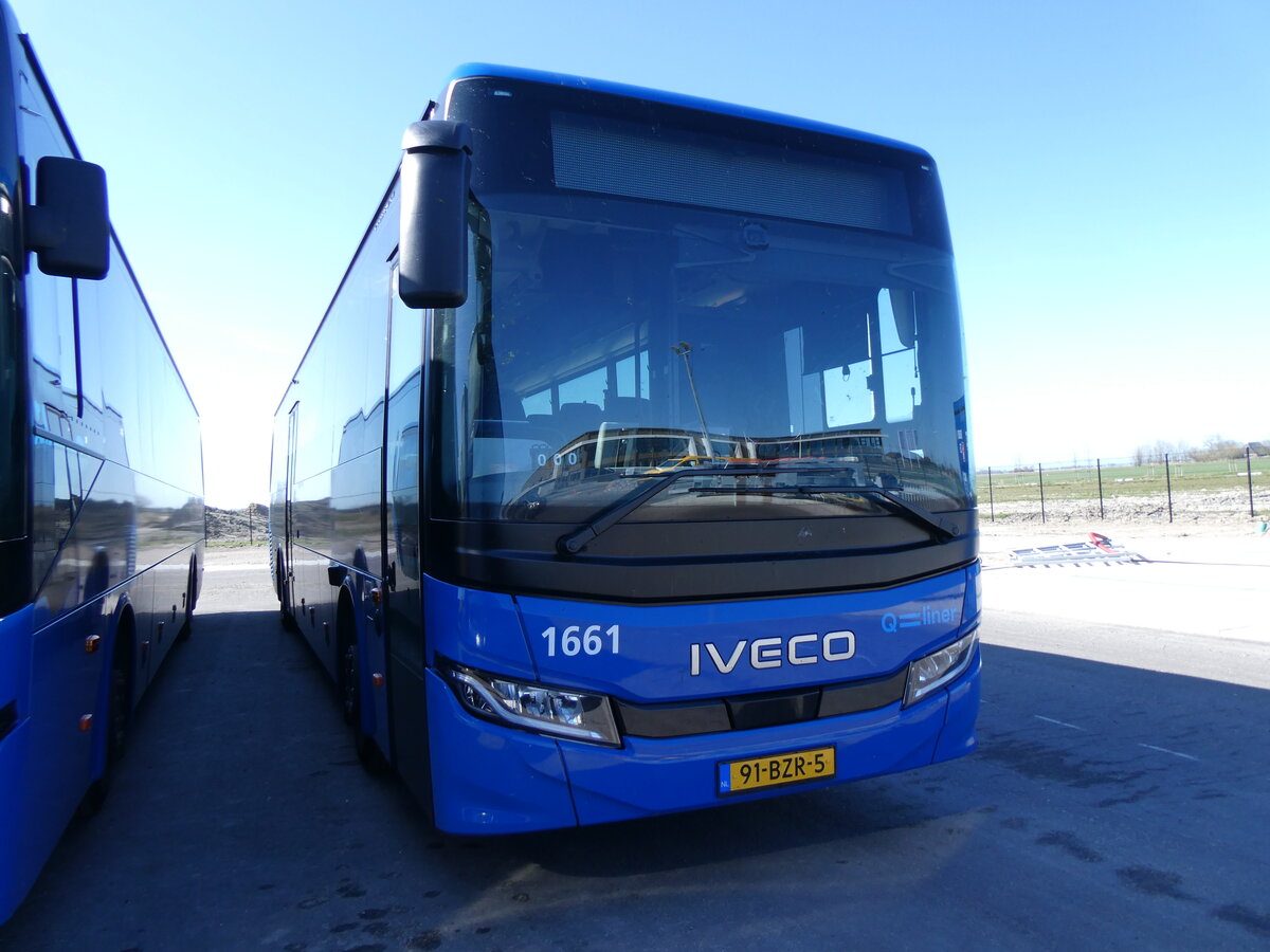 (273'641) - Qbuzz, Groningen - Nr. 1661/91-BZR-5 - Iveco am 5. April 2025 in Dokkum, Garage