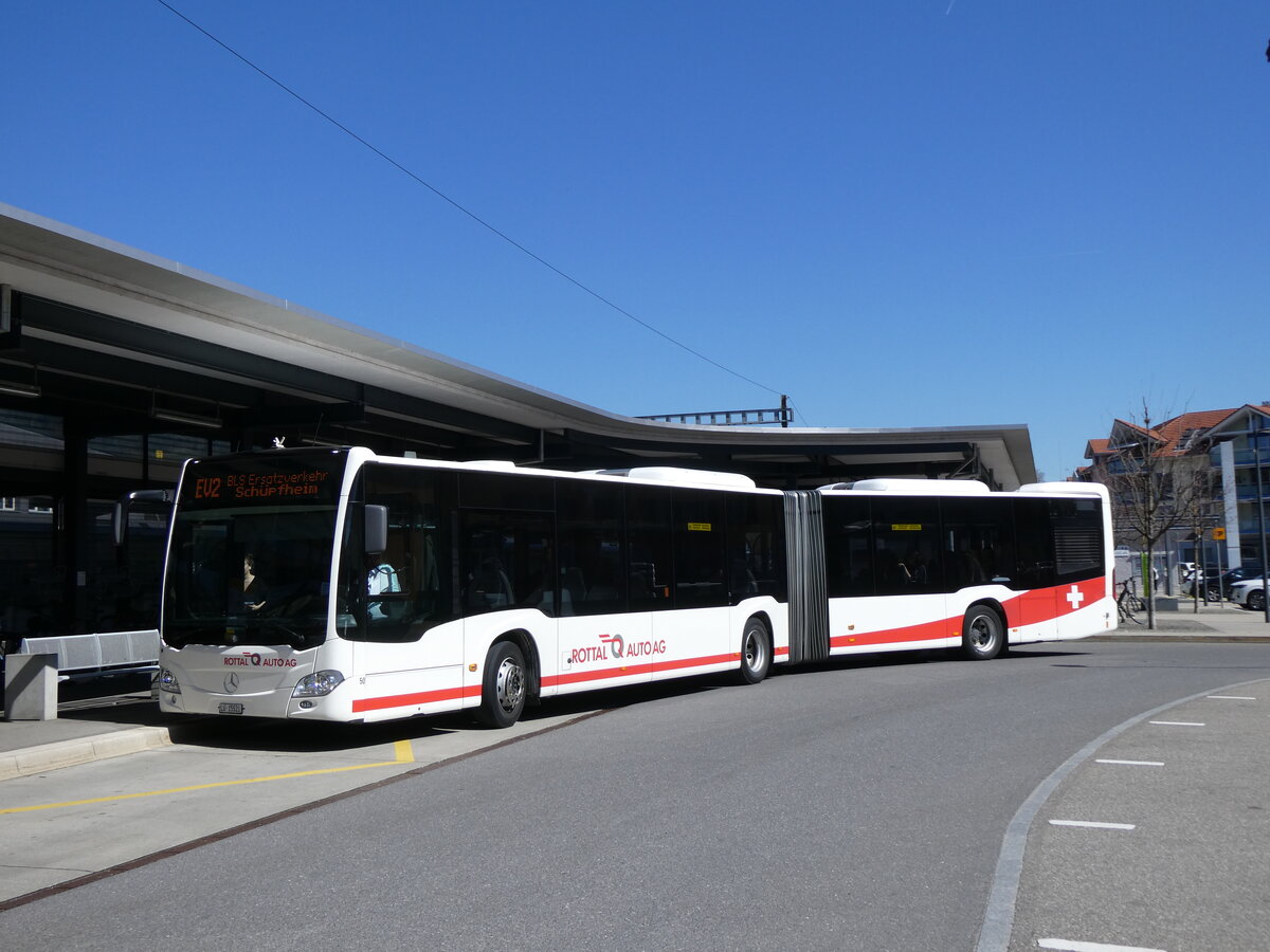 (273'837) - ARAG Ruswil - Nr. 50/LU 15'522 - Mercedes am 11. April 2025 beim Bahnhof Sch�pfheim