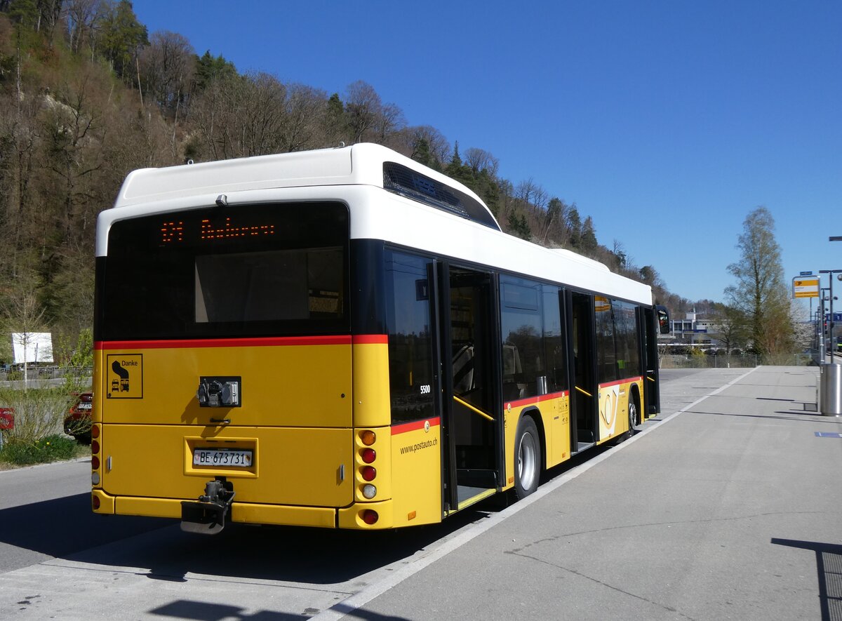 (273'858) - PostAuto Bern - Nr. 10/BE 673'731/PID 5500 - Hess (ex Klopfstein, Laupen Nr. 10) am 11. April 2025 beim Bahnhof Laupen