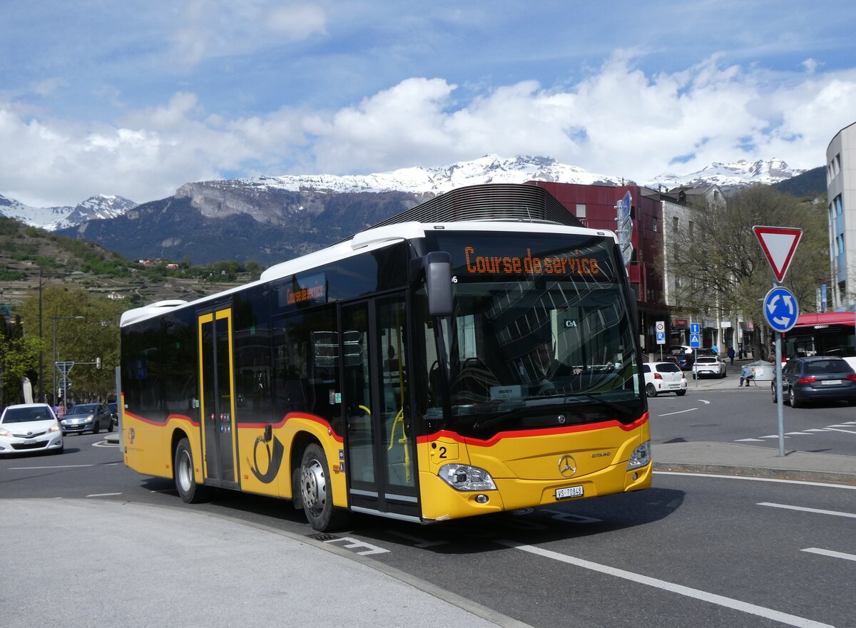(273'965) - Lathion, Sion - Nr. 2/VS 70'848/PID 11'996 - Mercedes am 14. April 2025 beim Bahnhof Sion