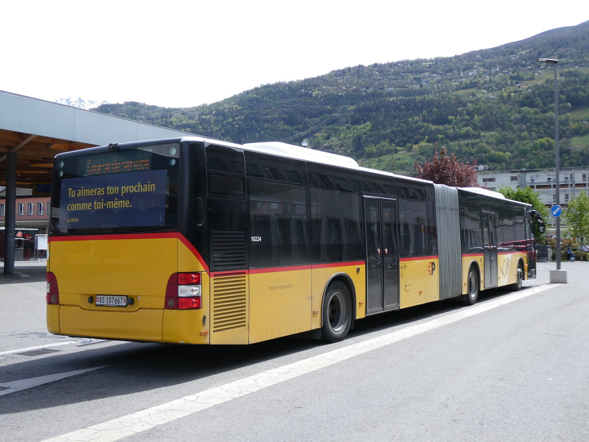 (273'988) - Buchard, Leytron - VS 107'667/PID 10'224 - MAN am 14. April 2025 beim Bahnhof Sion