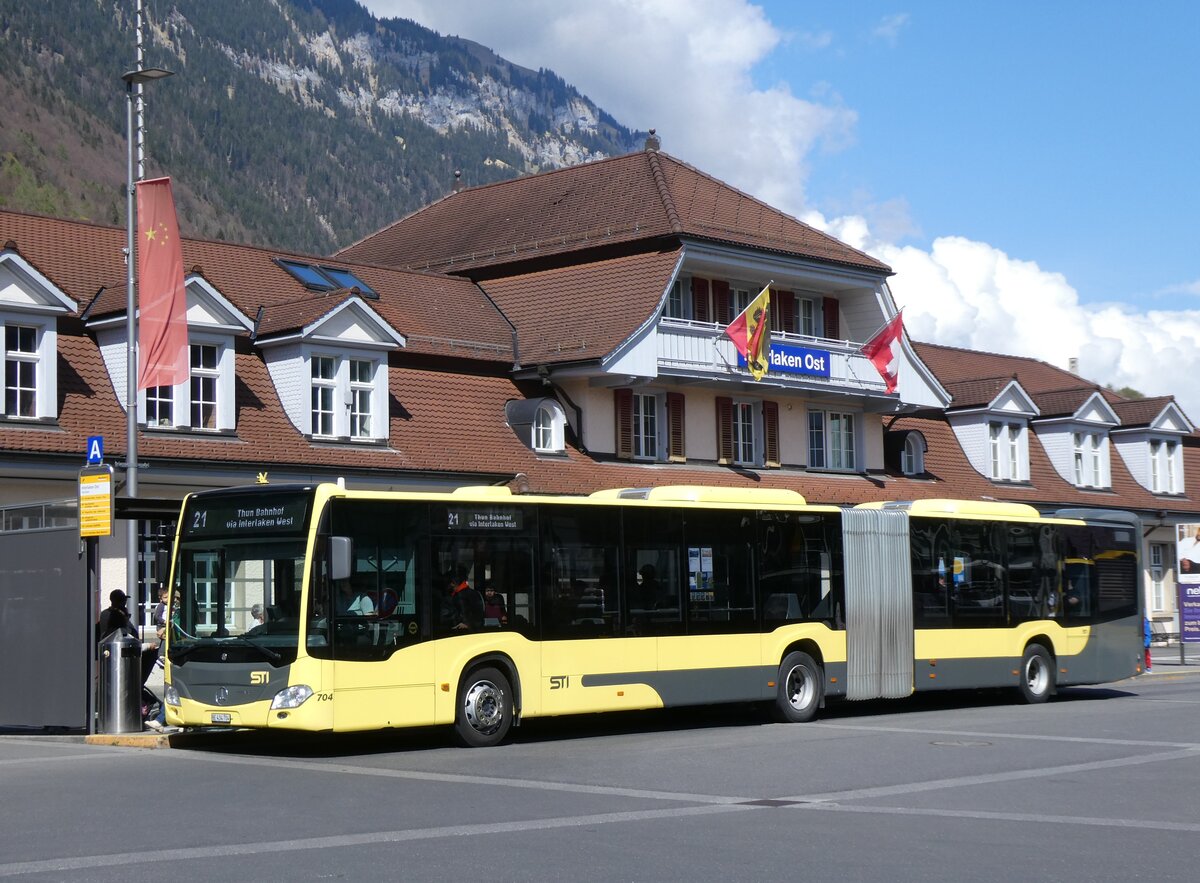 (274'031) - STI Thun - Nr. 704/BE 434'704 - Mercedes am 15. April 2025 beim Bahnhof Interlaken Ost