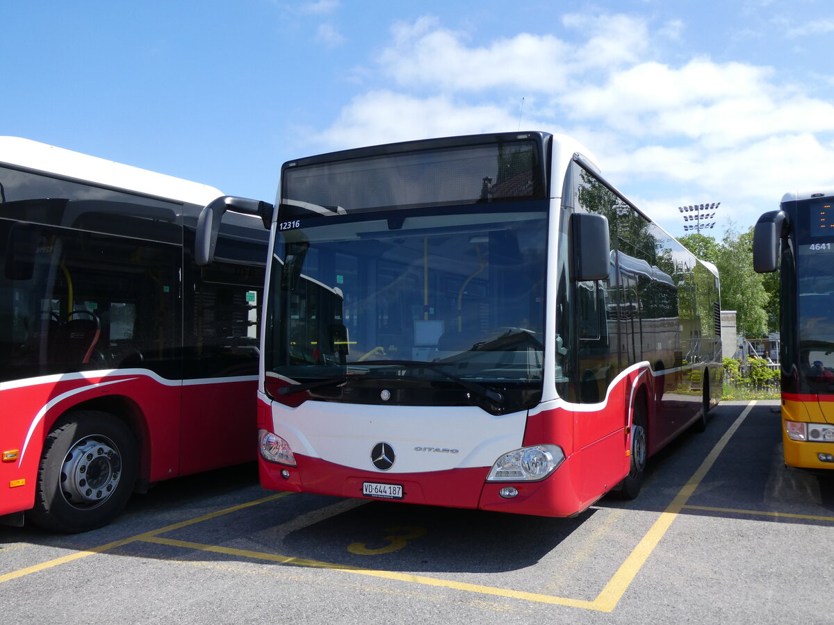 (274'238) - CarPostal Ouest - VD 644'187/PID 12'316 - Mercedes (ex Breuss. A-Rankweil; ex Wiener Linien, A-Wien Nr. 8133) am 26. April 2025 in Yverdon, Garage 