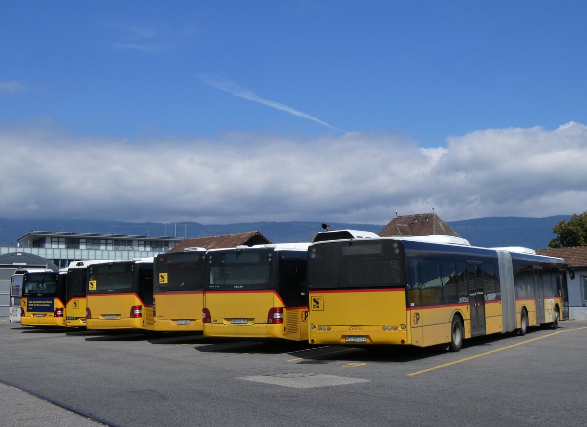 (274'251) - CarPostal Ouest - VD 305'217/PID 10'356 - Solaris am 26. April 2025 in Yverdon, Garage