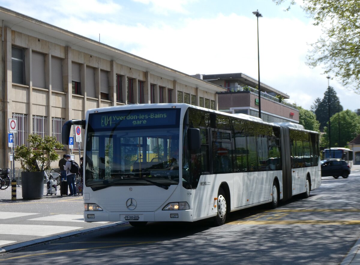 (274'257) - Wieland, Murten - Nr. 121/FR 300'602 - Mercedes (ex Interbus, Yverdon Nr. 211; ex BVB Basel Nr. 792; ex VZO Gr�ningen Nr. 24) am 26. April 2025 beim Bahnhof Yverdon