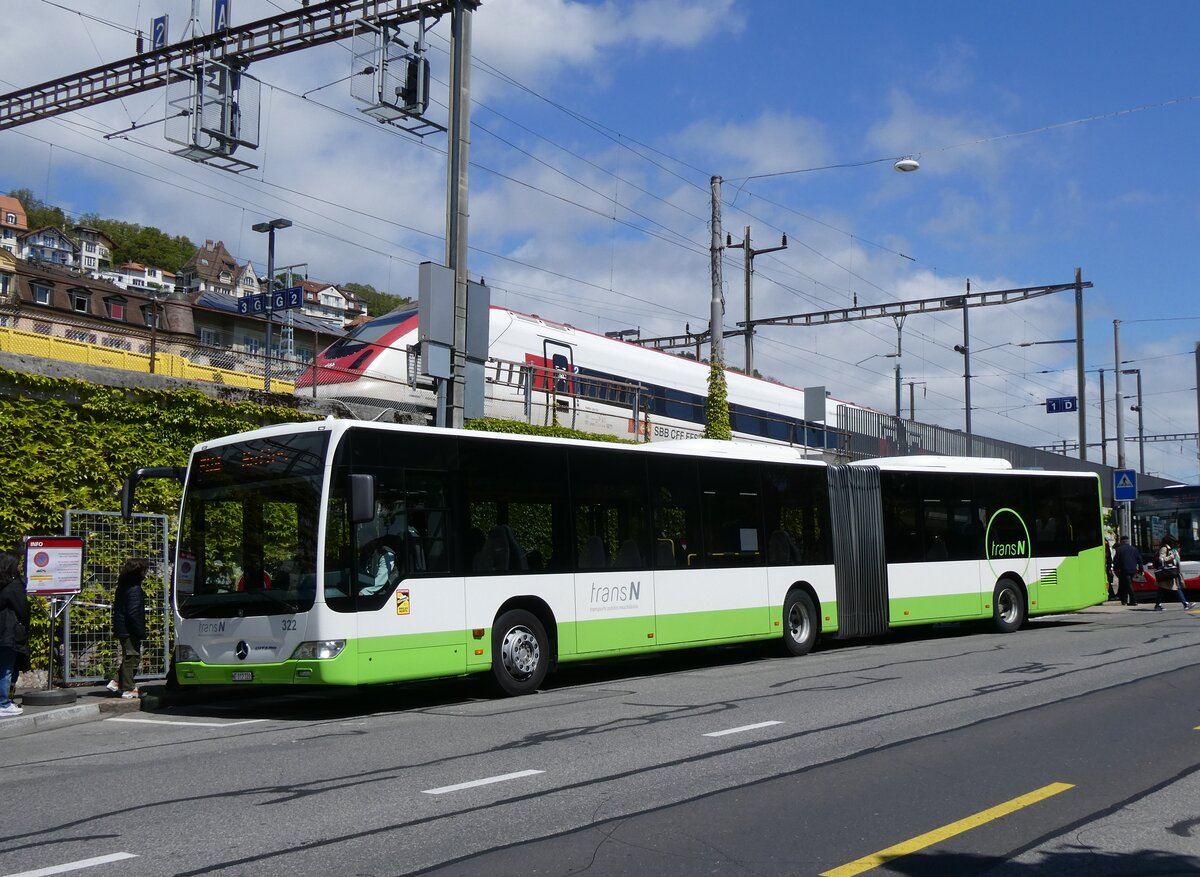 (274'277) - transN, La Chaux-de-Fonds - Nr. 322/NE 112'322 - Mercedes am 26. April 2025 beim Bahnhof Neuch�tel