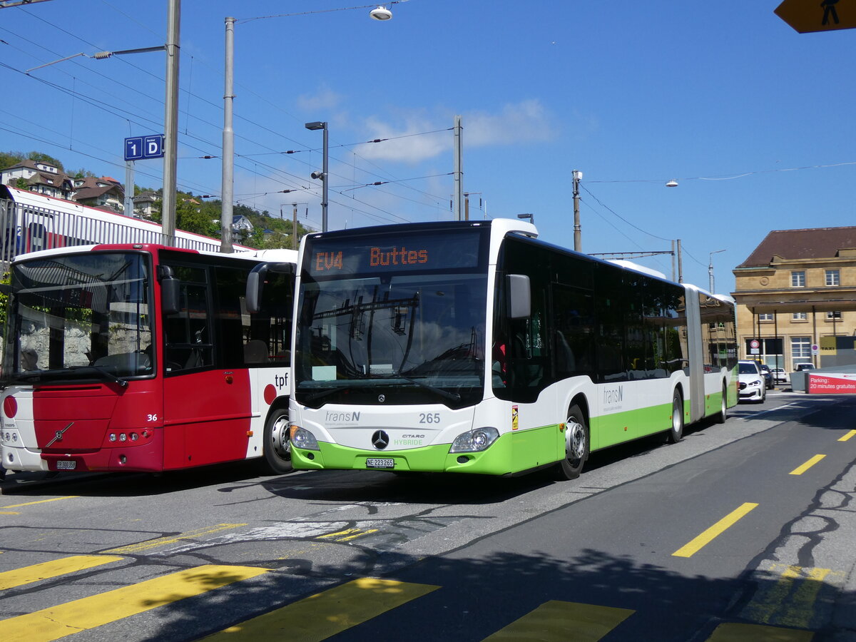 (274'298) - transN, La Chaux-de-Fonds - Nr. 265/NE 223'265 - Mercedes am 26. April 2025 beim Bahnhof Neuch�tel