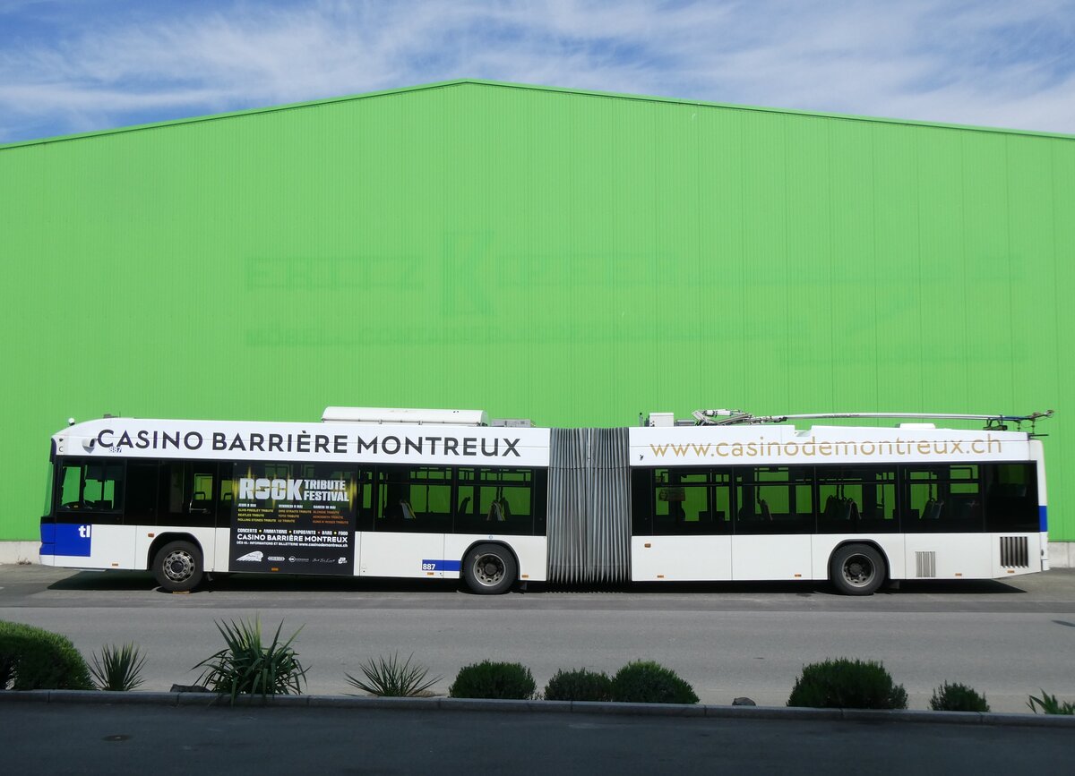 (274'307) - TL Lausanne - Nr. 887 - Hess/Hess Gelenktrolleybus am 27. April 2025 in Kerzers, Interbus