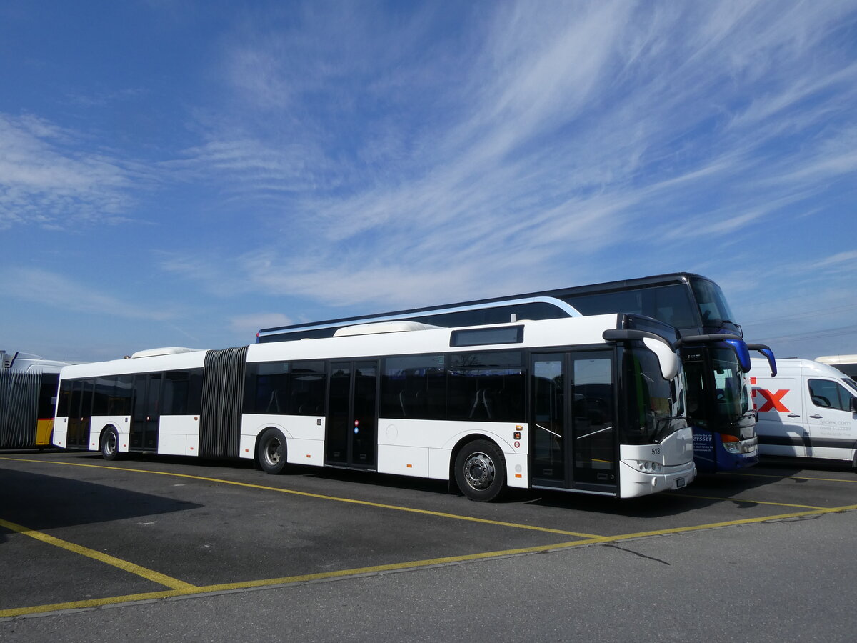 (274'316) - Intertours, Domdidier - Nr. 513/FR 300'513 - Solaris (ex AAGR Rothenburg Nr. 13) am 27. April 2025 in Kerzers, Interbus