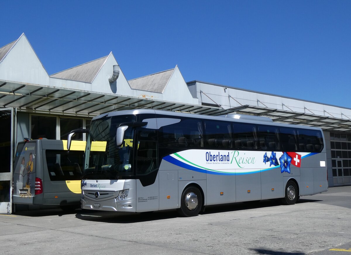 (274'382) - Oberland Reisen, Thun - Nr. 46/BE 240'880 - Mercedes am 30. April 2025 in Thun, Garage STI