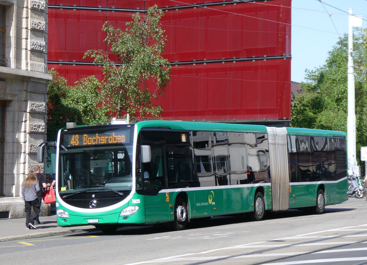 (274'405) - BVB Basel - Nr. 7025/BE 99'325 - Mercedes am 2. Mai 2025 beim Bahnhof Basel