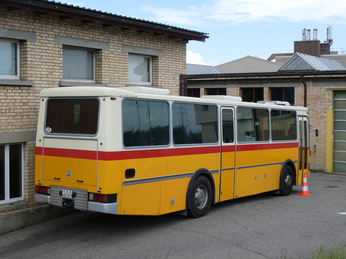 (274'521) - Stolz, Niederb�ren - SG 452'875 - Saurer/R&J (ex Soltermann, Bichwil; ex Ziegler, Pratteln; ex Tanner, Bubendorf; ex Schnider, Sch�pfheim) am 3. Mai 2025 in Attikon, Wegm�ller