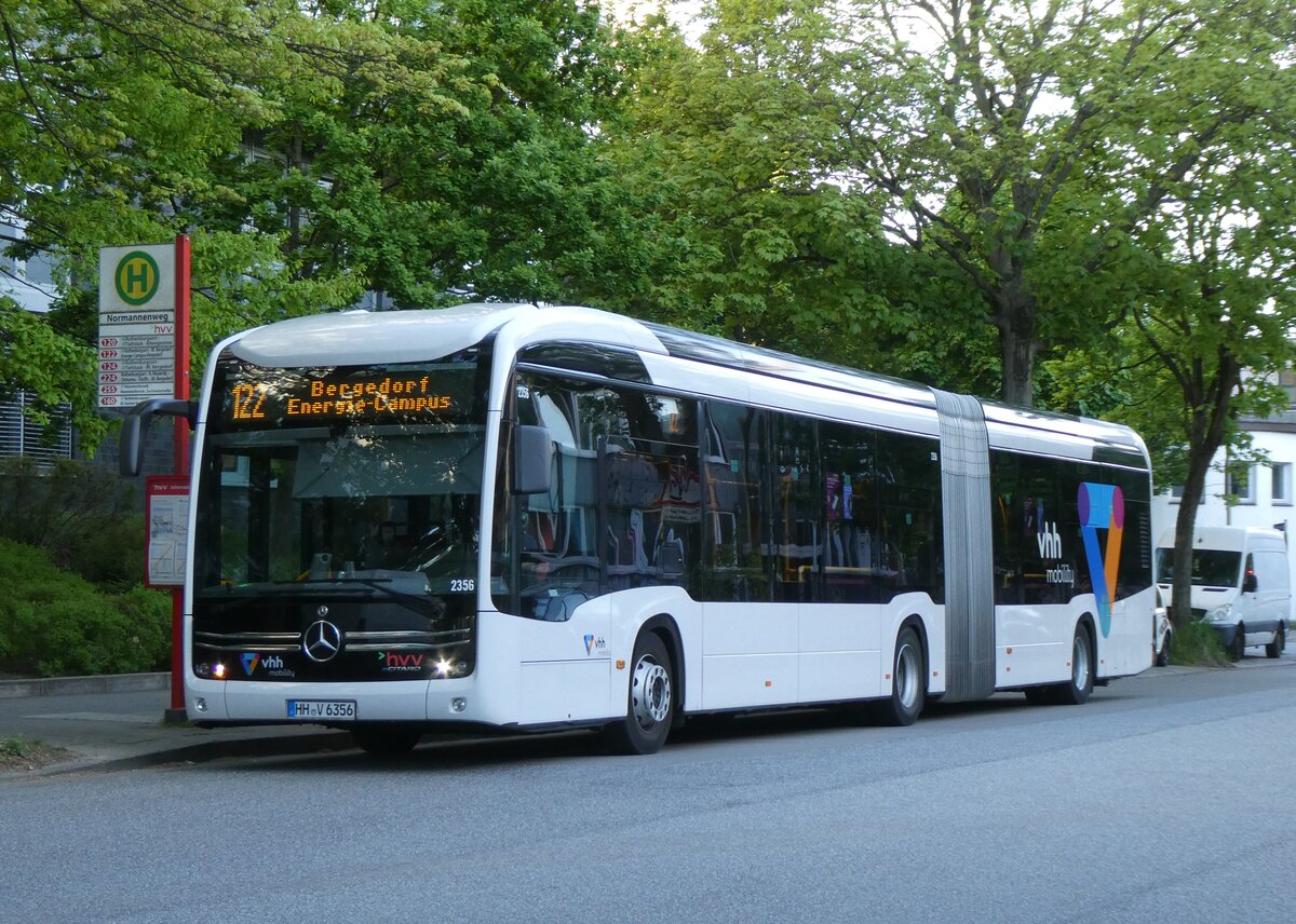 (275'019) - VHH Hamburg - Nr. 2356/HH-V 6356 - eMercedes am 8. Mai 2025 in Hamburg, Normannenweg