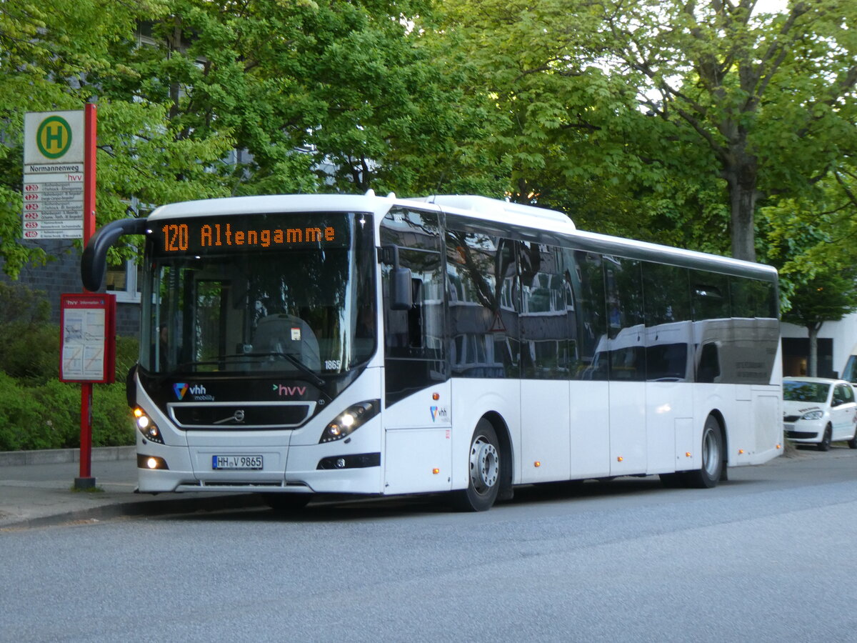 (275'026) - VHH Hamburg - Nr. 1865/HH-V 9865 - Volvo am 8. Mai 2025 in Hamburg, Normannenweg