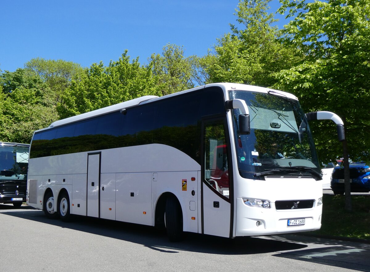 (275'408) - ??? - F-CE 1688 - Volvo am 11. Mai 2025 in Bad Wilhelmsh�he, Wilhelmsh�he