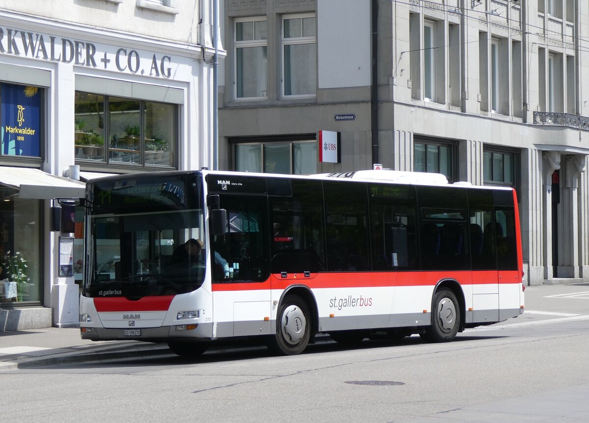 (275'589) - St. Gallerbus, St. Gallen - Nr. 270/SG 198'270 - MAN/G�ppel am 15. Mai 2025 beim Bahnhof St. Gallen