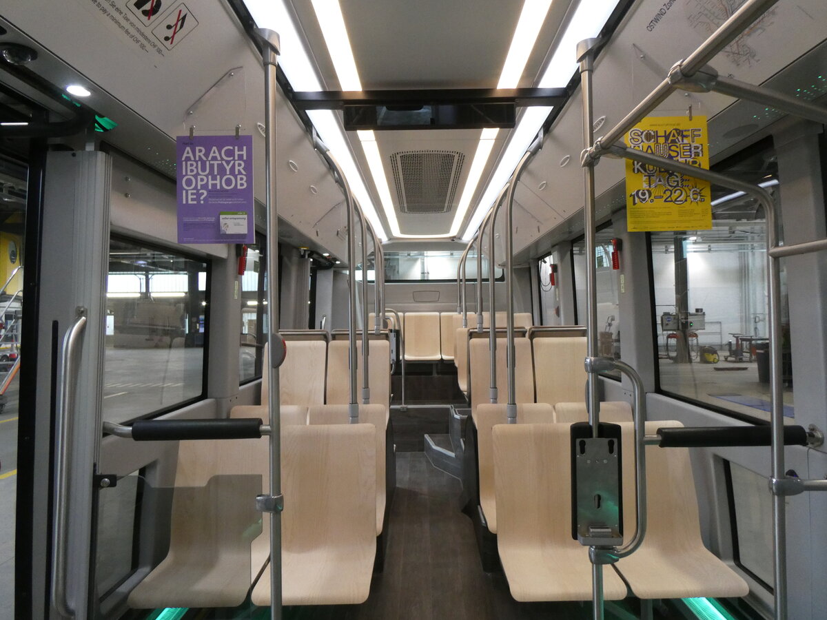 (275'651) - VBSH Schaffhausen - Nr. 31 - eIrizar am 17. Mai 2025 in Schaffhausen, Busdepot (Innenaufnahme)