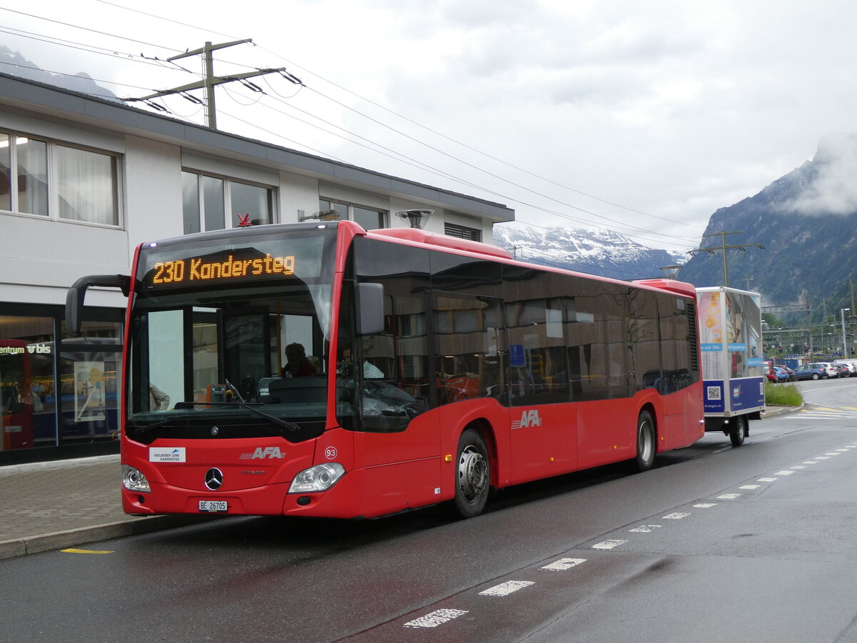 (275'721) - AFA Adelboden - Nr. 93/BE 26'705 - Mercedes am 21. Mai 2025 beim Bahnhof Frutigen