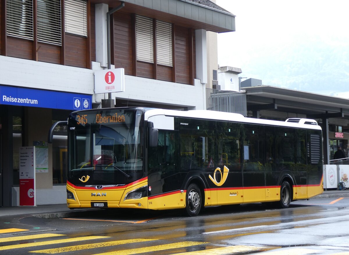 (275'740) - PostAuto Zentralschweiz - Nr. 516/OW 10'040/PID 11'747 - MAN (ex Nr. 16) am 23. Mai 2025 beim Bahnhof Sarnen